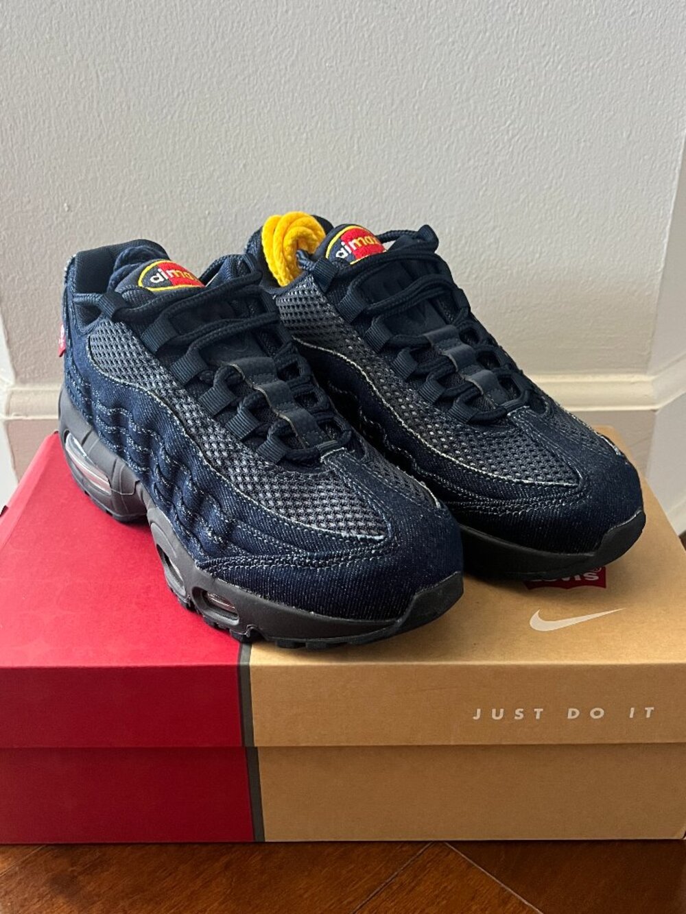 Levi's x Nike Air Max 95 OG